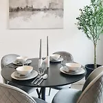 Livation - Hamm-mitte - 2 Zi - Nespresso - Smarttv - Freewifi - Ausgestattete Kueche - 24h Check-in - Bis 4 Pers Pro Апартаменты