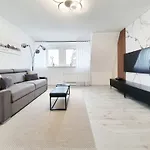 Апартаменты Livation - Hamm-mitte - 2 Zi - Nespresso - Smarttv - Freewifi - Ausgestattete Kueche - 24h Check-in - Bis 4 Pers Pro
