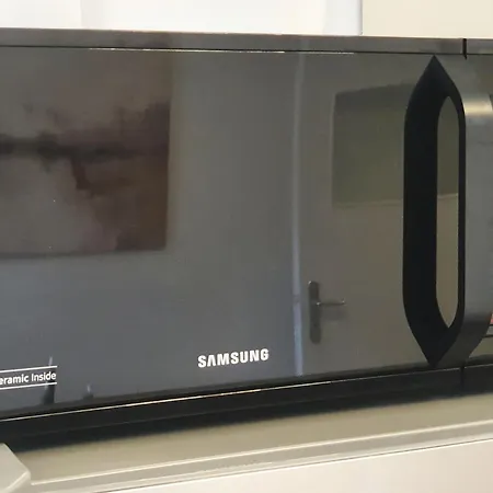 Livation - Hamm-mitte - 2 Zi - Nespresso - Smarttv - Freewifi - Ausgestattete Küche - 24h Check-in - Bis 4 Pers Pro * Hamm (North Rhine-Westphalia)