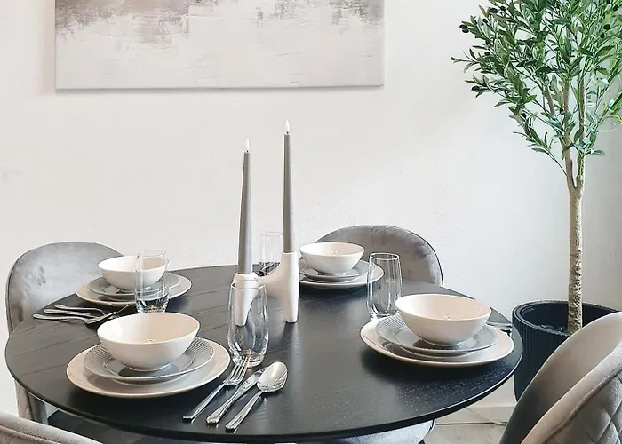 Livation - Hamm-mitte - 2 Zi - Nespresso - Smarttv - Freewifi - Ausgestattete Kueche - 24h Check-in - Bis 4 Pers Pro Appartement